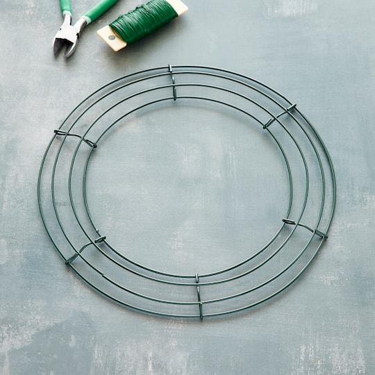 Ashland® Wire Wreath Frame